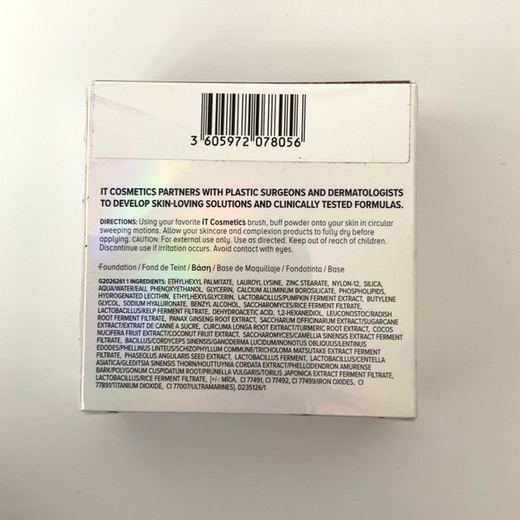 It Cosmetics Bye Bye Foundation Deep Ebony Powder - Picture 4 of 12